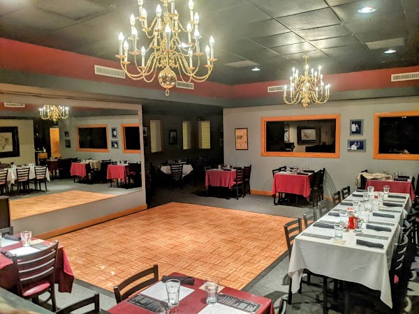 RICKY B'S CLUB CAFE exterior