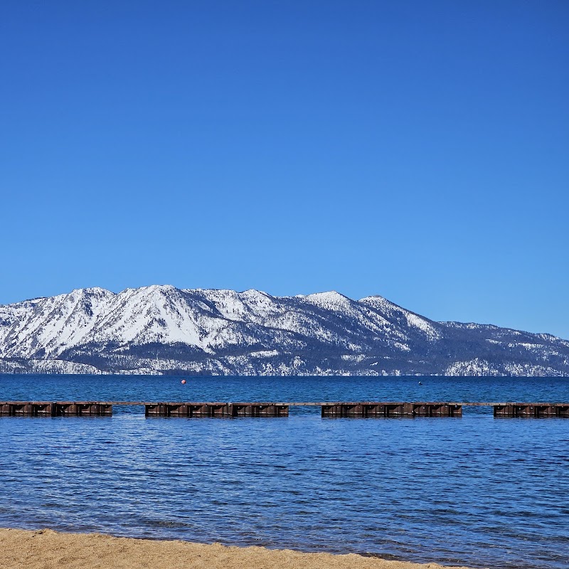 Weddings at Lakeside Beach