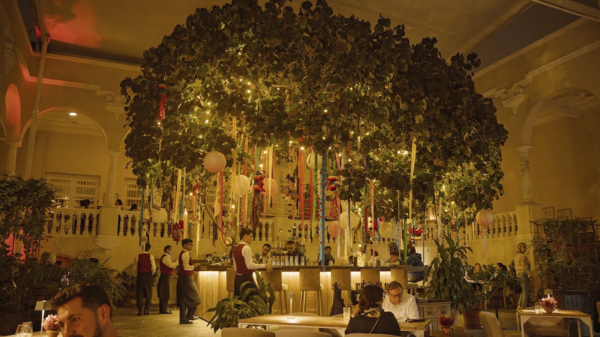 Astrid y Gastón in lima