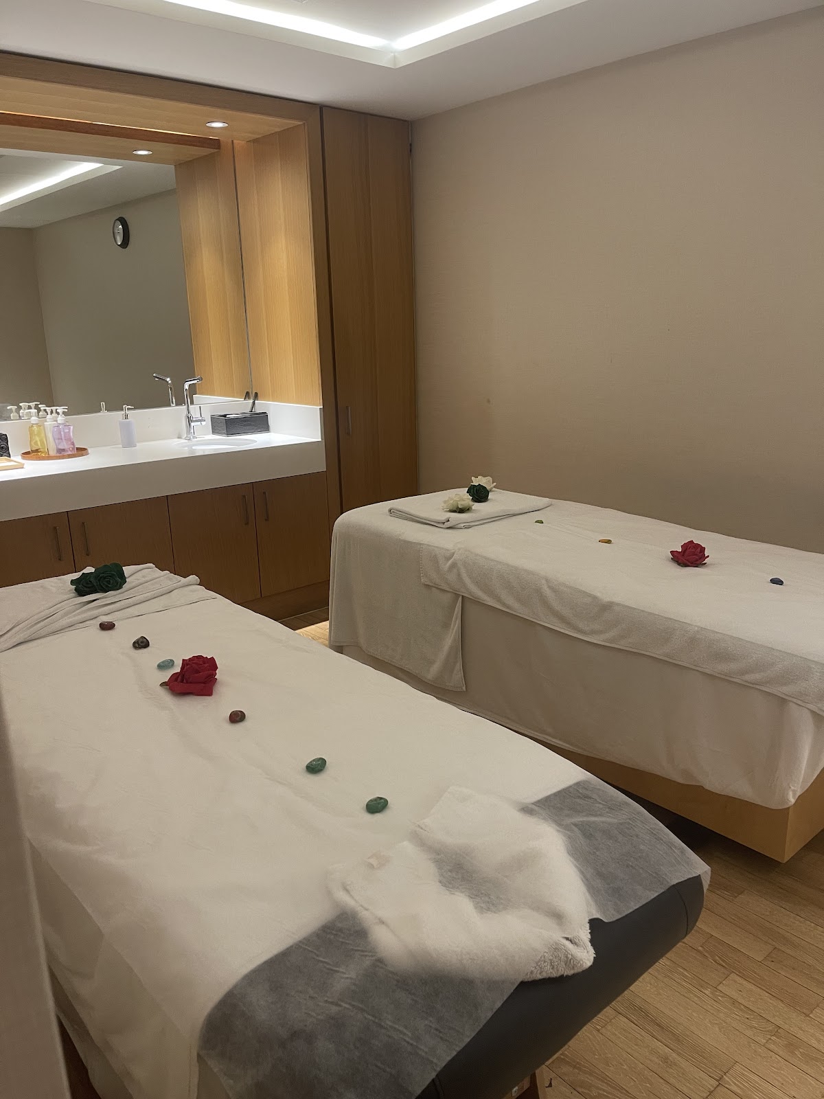 Niyama Spa - Near Mall of Emirates Albarsha