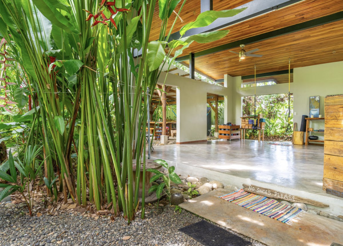 Casa Maya Uvita - Boutique Upscale Jungle Airbnb in Uvita, Costa Rica