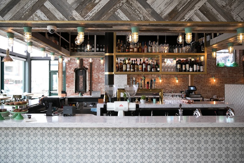 Garden Table photo 1