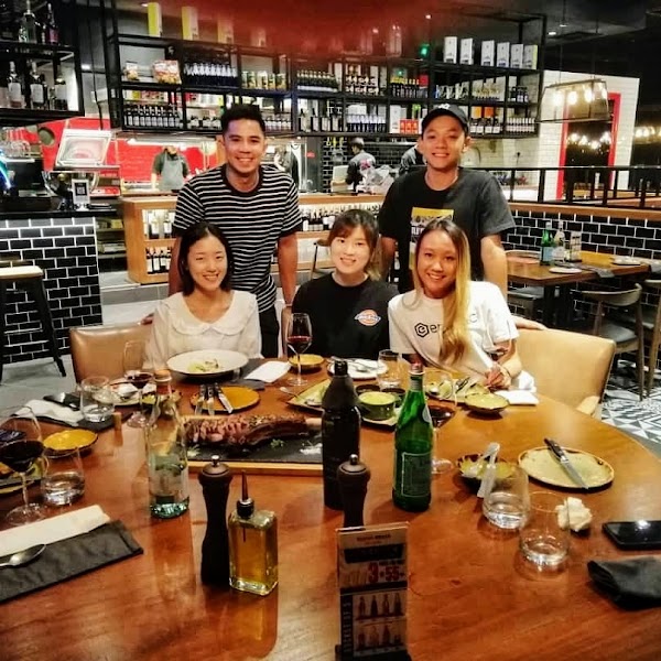 Buena Brasa Gastropub