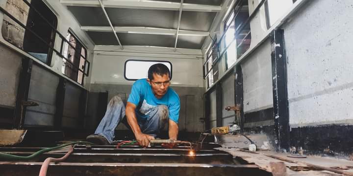 Mang Roger’s Auto Body Builder