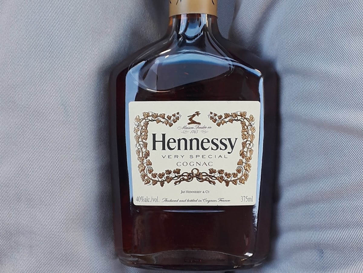 Boone Hill Liquors