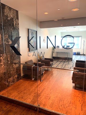 King Law: Criminal Defense & Personal Injury Firm - Car accident lawyer in Rochester