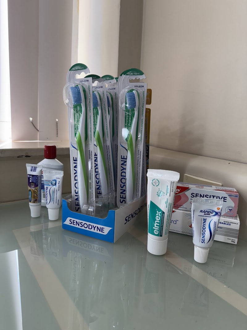 Dra Joana Moutinho • Dentista em Campos dos Goytacazes - foto 3