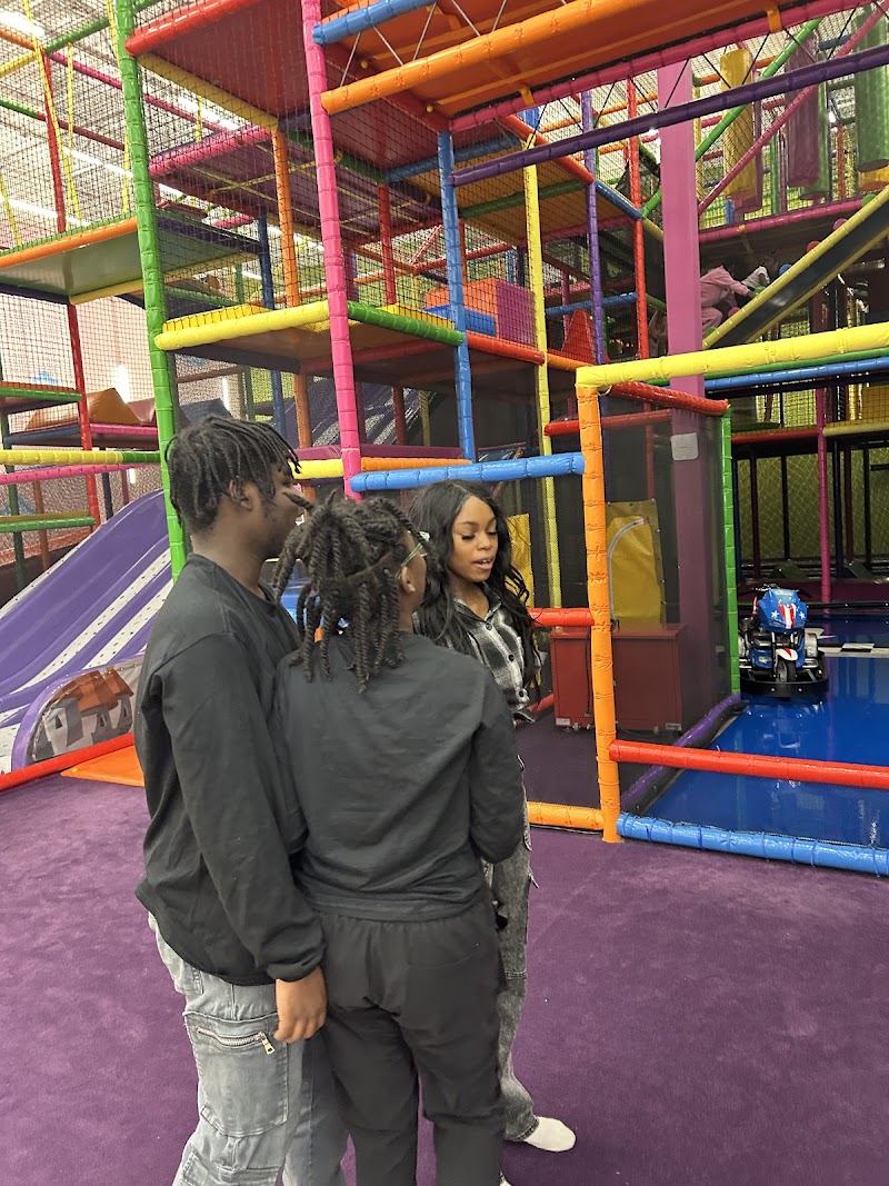 Kids Empire Phoenix Laveen photo 10