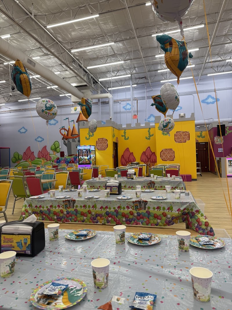 Kids Empire Phoenix Laveen photo 6