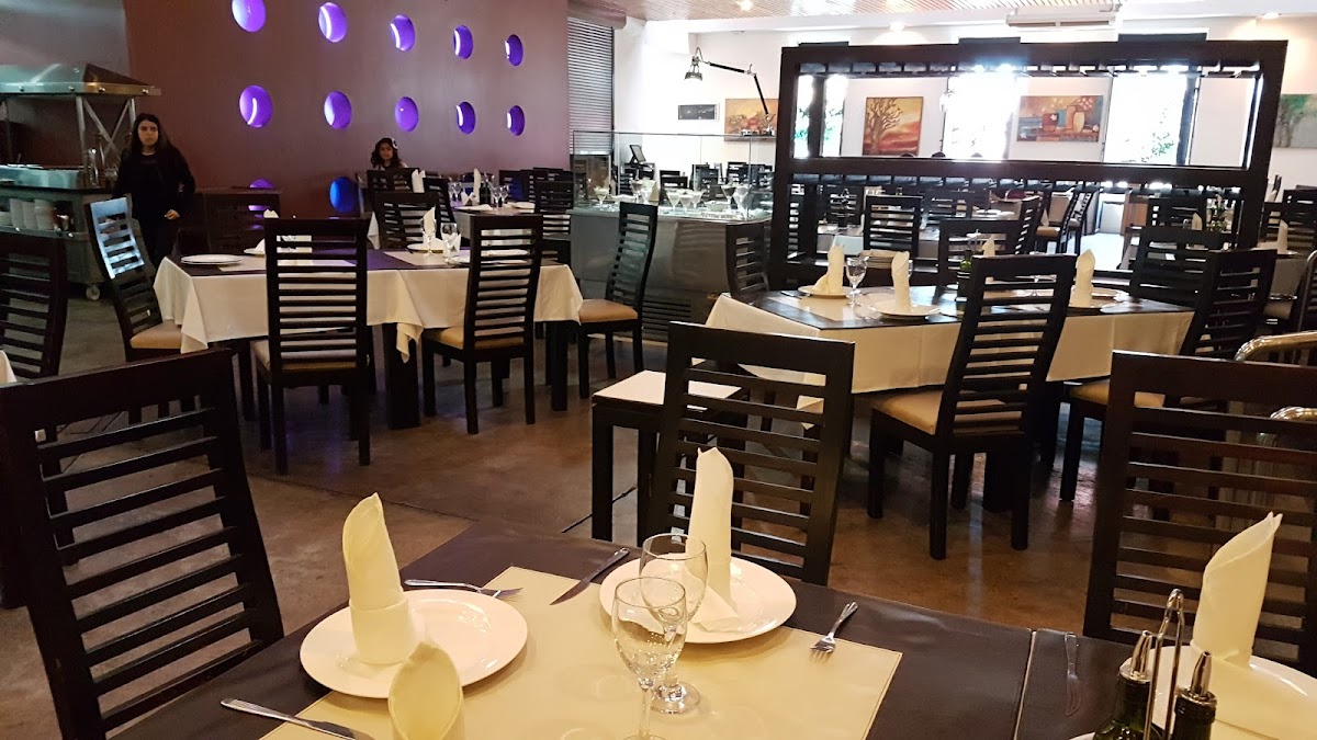 Chilenazo Santiago - Parrilla Restaurant in santiago