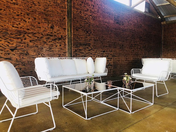 The Lounge Design portfolio