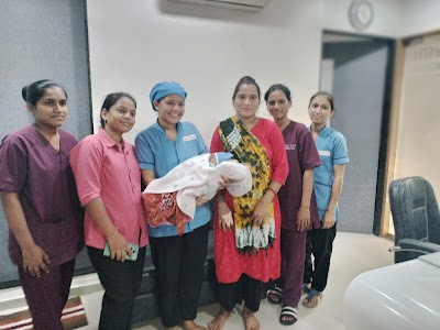 Dr. Neha Patel (Consultant Gynecologist And Laparoscopic Surgeon)