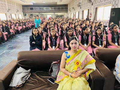 Dr. Mahima Upadhyay - Image 2