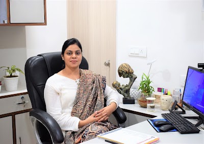 Dr. Mahima Upadhyay - Image 3