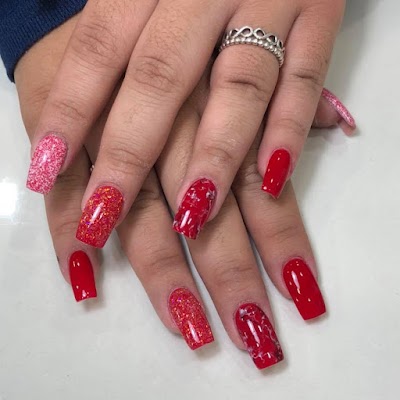 Oscar Nails and Hair photo 2