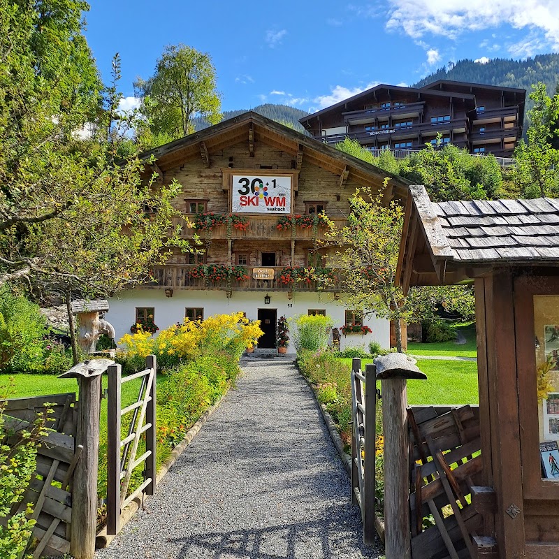 Heimathaus und Schimuseum