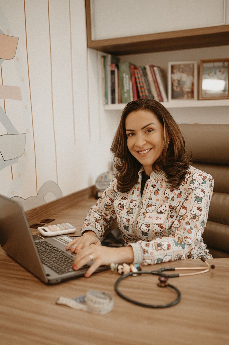 Foto de Dra Priscila Pires - Pediatra