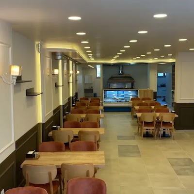 SUAT USTA PİDE & KEBAP SALONU - Restoran
