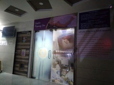 Dr Dudhat Gynec Hospital - Image 3
