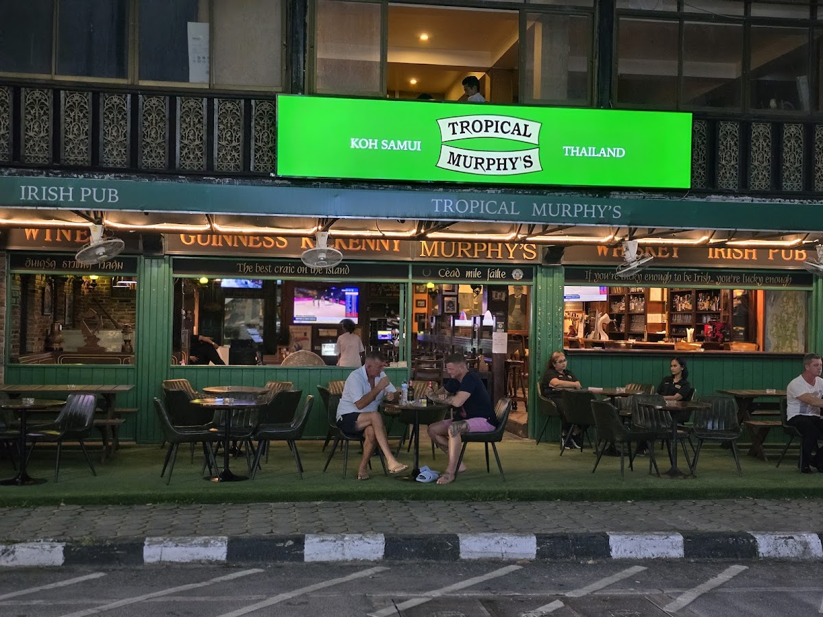 Tropical Murphy's Pub - Photo 3