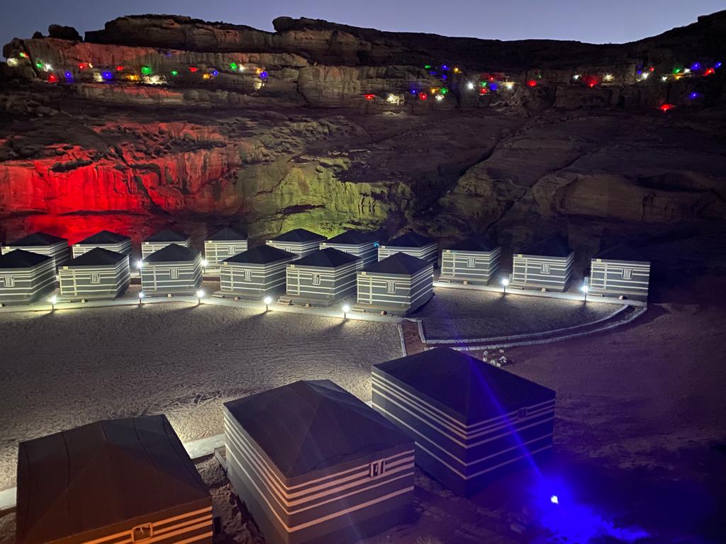 Wadi Rum space village Luxury camp