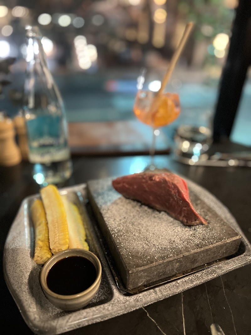 Verandah Dining at The Strathmore – Level 1 photo 3