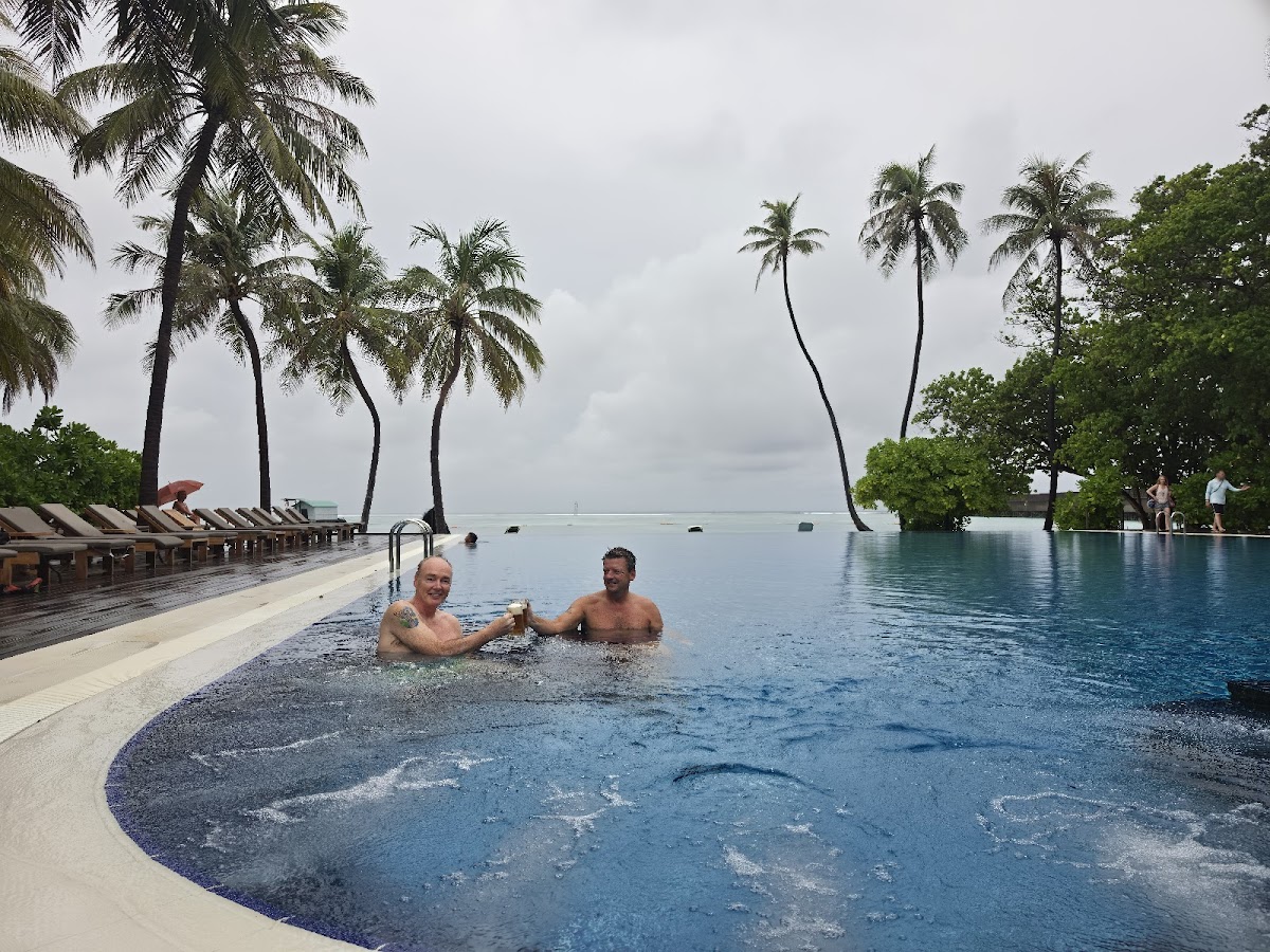 Meeru Maldives Resort Island — 4