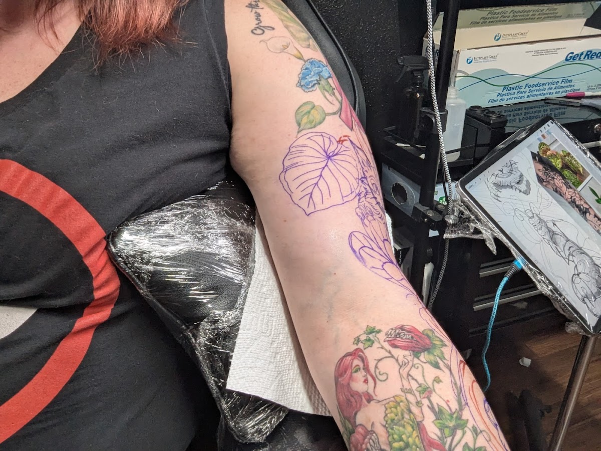 Old Trolley Tattoo tattoo work — photo 2