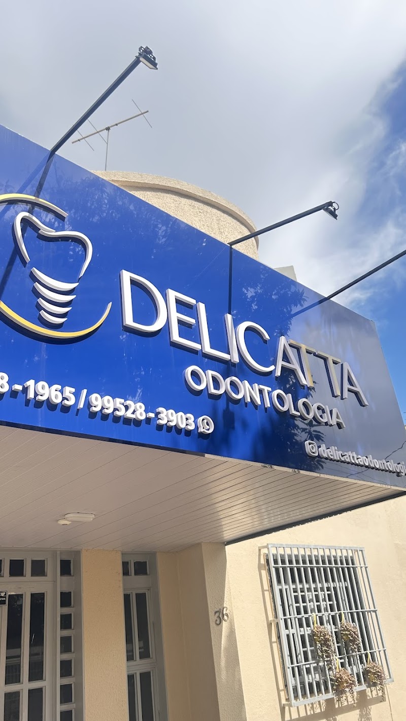 Dra Ingrid Vilela | Dentista |Clinico Geral | Aparelho Ortodôntico - foto 4