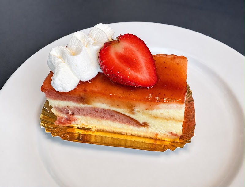 Nichole's Fine Pastry & Café photo 3