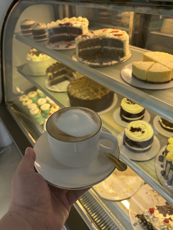 Aliana Patisserie