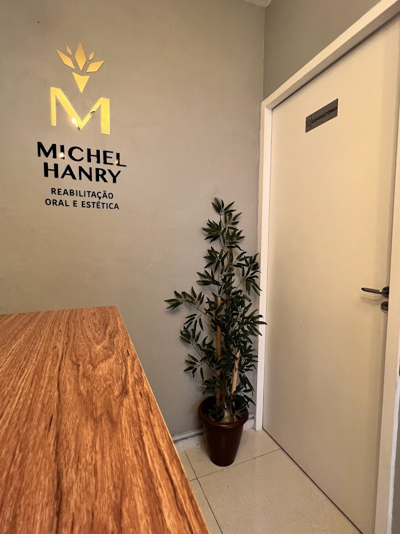 DR MICHEL HANRY OLIVEIRA & Equipe (cirurgiões-dentistas) - foto 5
