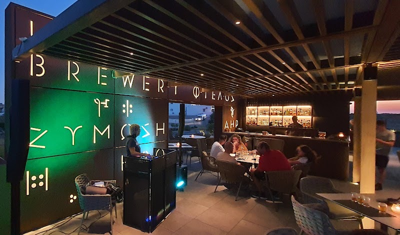 Ftelos Brewery Santorini - MALT Restaurant