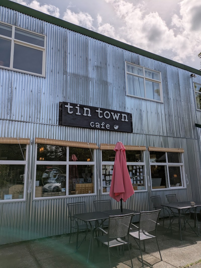 Tin Town Cafe photo 4