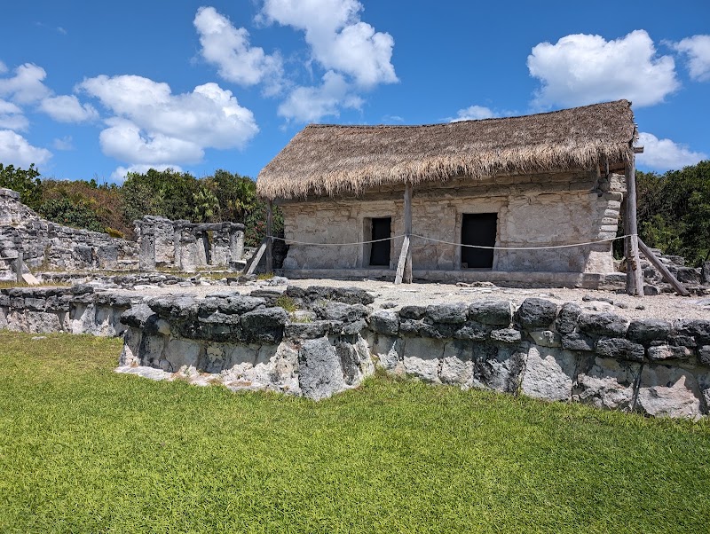 Zona Arqueológica de El Rey