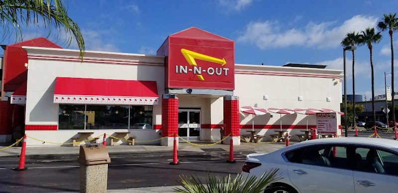 In-N-Out Burger photo 6