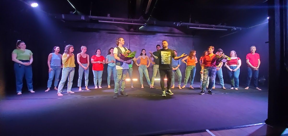 NS World Studio International formations pros/ école de chant danse théâtre - Paris, vue extérieure