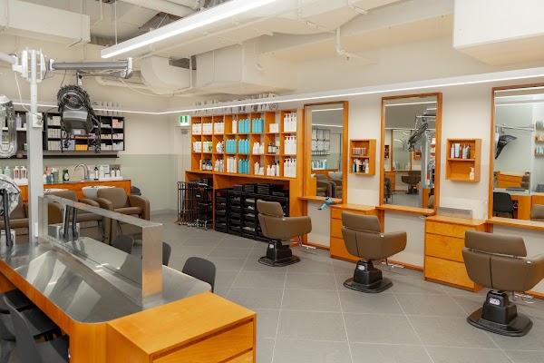 Kim Sun Young World Square photo 2