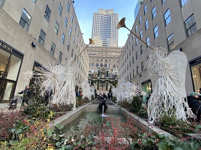 The Channel Gardens