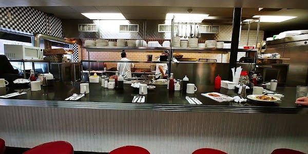 Mike’s City Diner