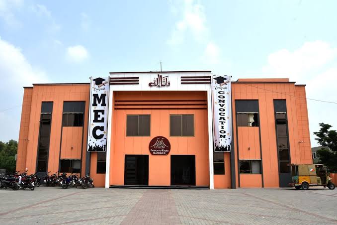 Main Facade & Entrance