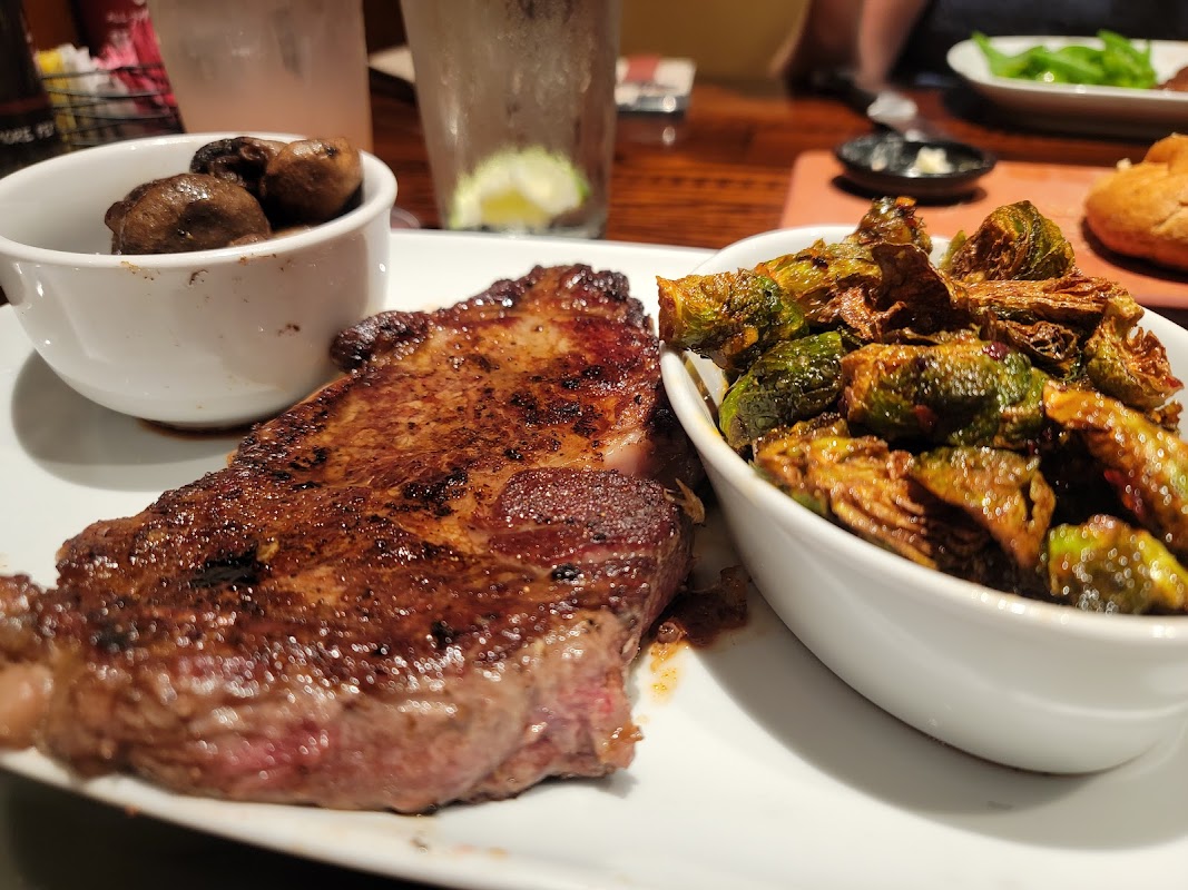 LongHorn Steakhouse photo 4