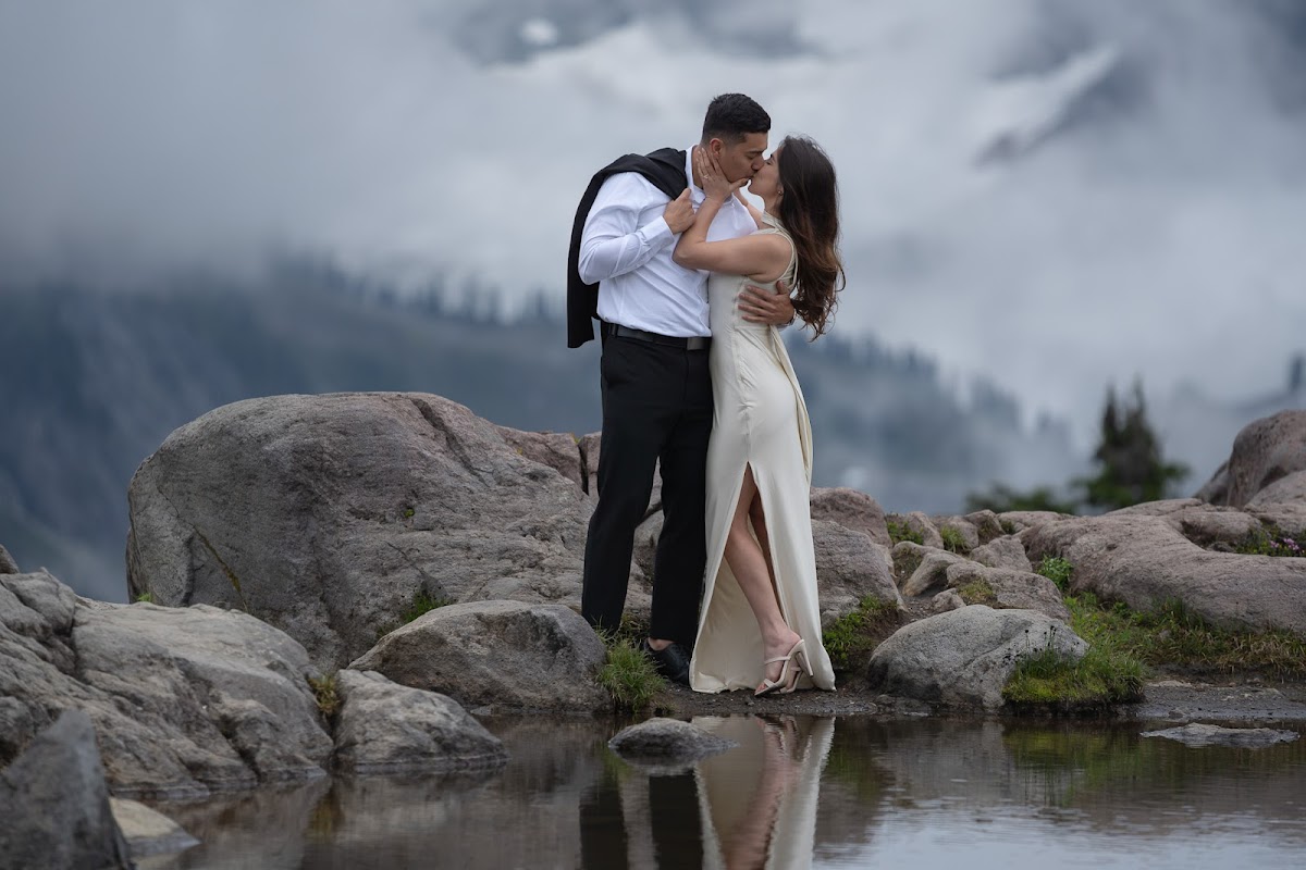 Outshined Photography, LLC - Washington Elopement Photographer: Google Places image 5