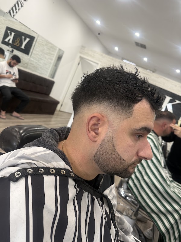 Y&K Barber Para Vista photo 1