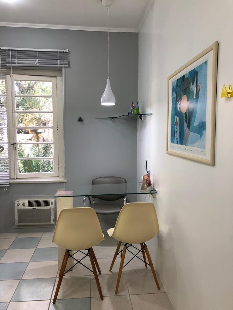 Dra. Karine Squeff - Odontologista/Dentista em Porto Alegre (Invisalign) - foto 5