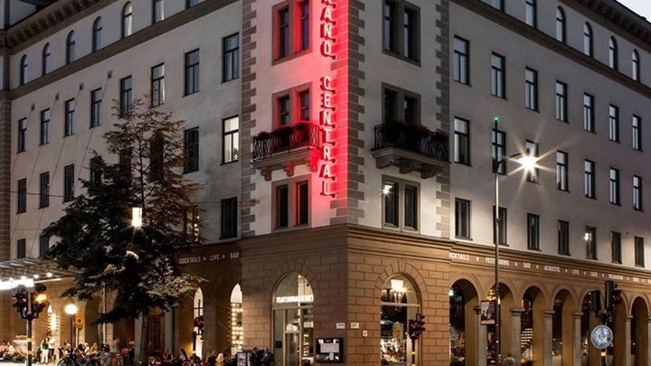 Scandic Grand Central, dog-friendly hotel in Stockholm