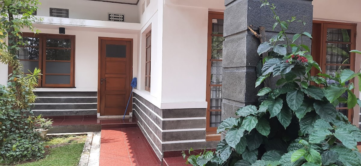 Kos Putri Imam Bonjol Dago