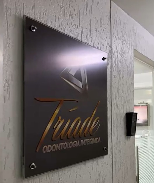 Dentista Dra. Déborah Gomide | Clareamento | Botox | Brasília-DF - foto 5