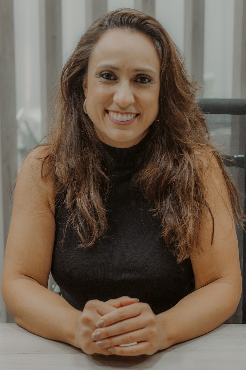 Dentista Dra. Déborah Gomide | Clareamento | Botox | Brasília-DF