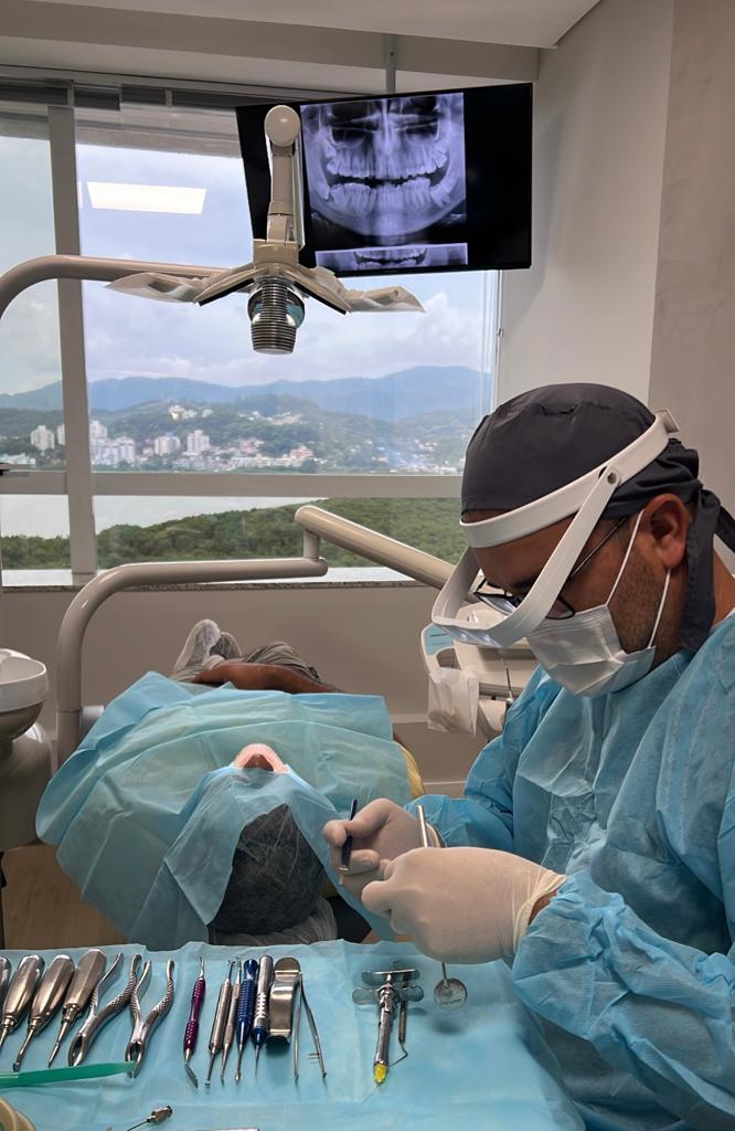 DRA MELISSA RODRIGUES DUTRA - DR RODRIGO DE ARRUDA DUTRA - foto 2